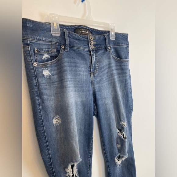Torrid Jegging Distressed jeans Womens Size 18 - Picture 3 of 13
